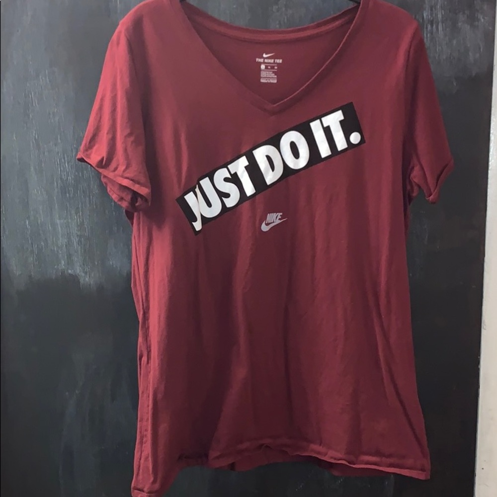 Nike short sleeve
